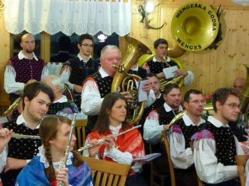 04 Janezov bas.jpg